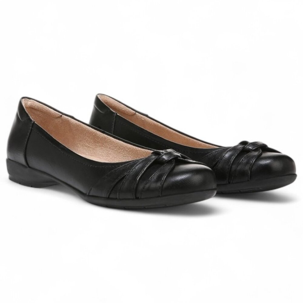 Naturalizer Women's Size 8W Black Soul Gift Round Toe Memory Foam Comfy Flats